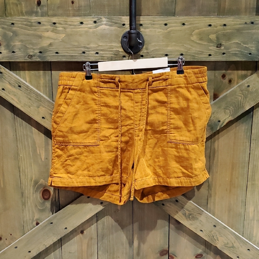 Old Navy Amber Shorts Essential Casual Summer Fall Basics Everyday Comfy Lounge